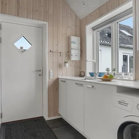 5 Bedroom Stunning In Snedsted * Stenbjerg