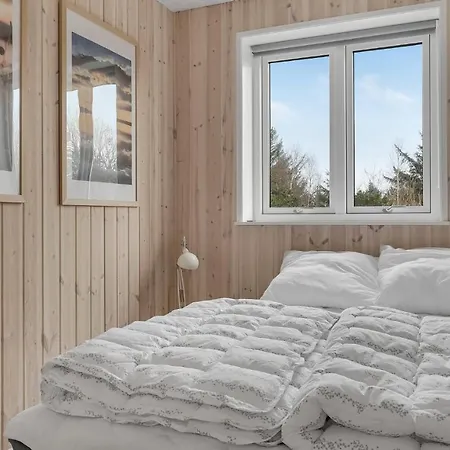 5 Bedroom Stunning In Snedsted * Stenbjerg